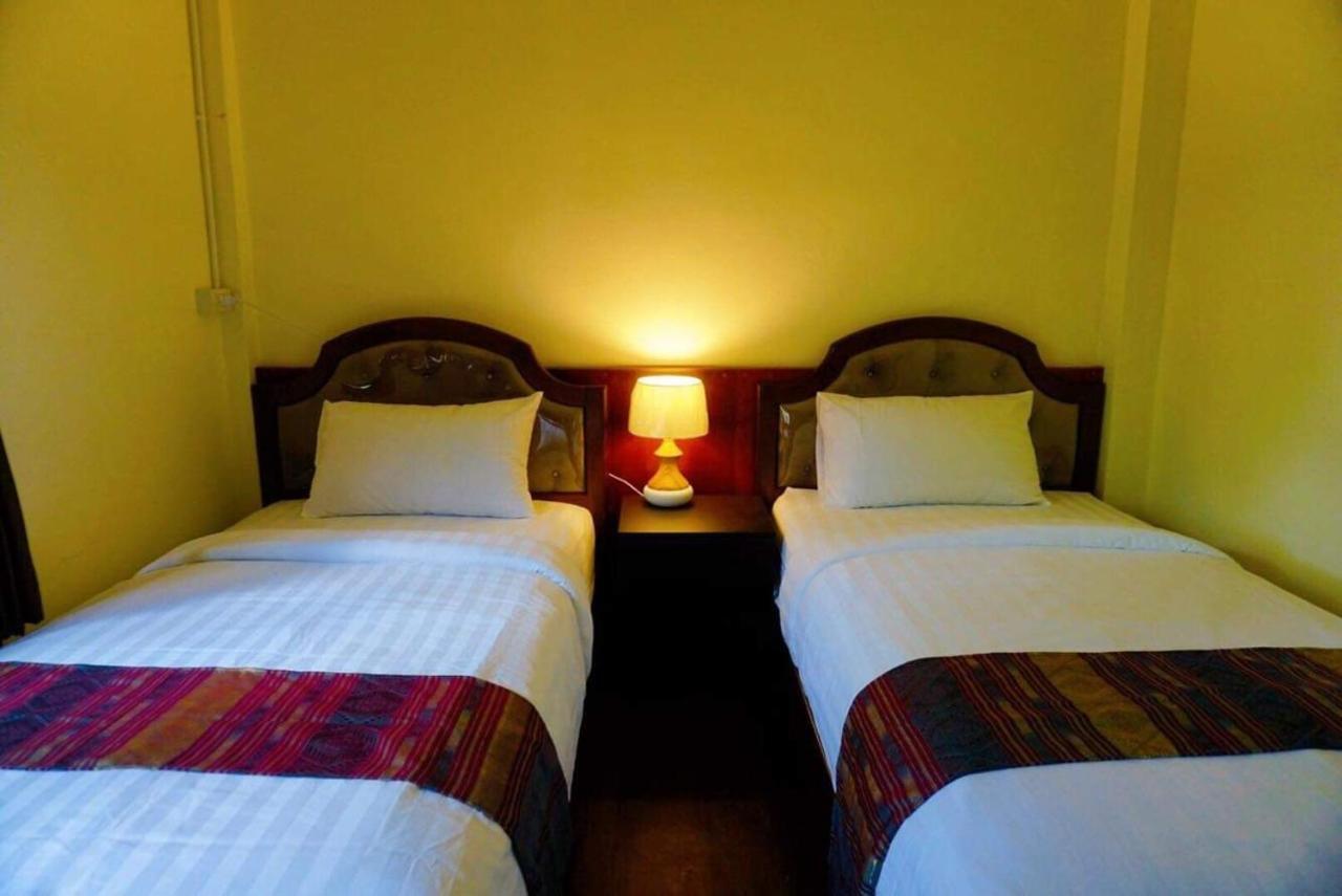 צ'ום טונג Punyin Hotel Inthanon -ปั้นหยิ่น โฮเทล מראה חיצוני תמונה