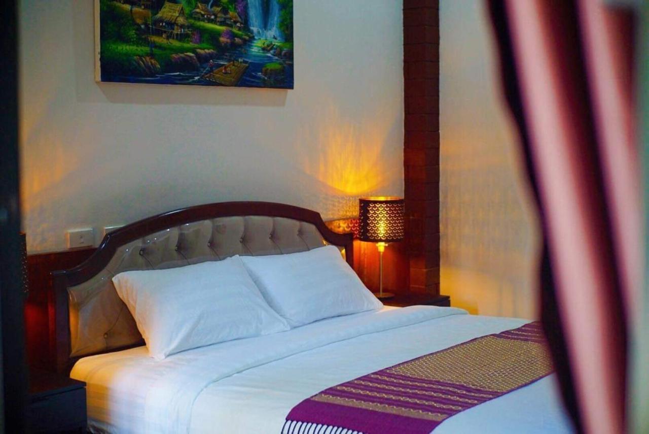 צ'ום טונג Punyin Hotel Inthanon -ปั้นหยิ่น โฮเทล מראה חיצוני תמונה